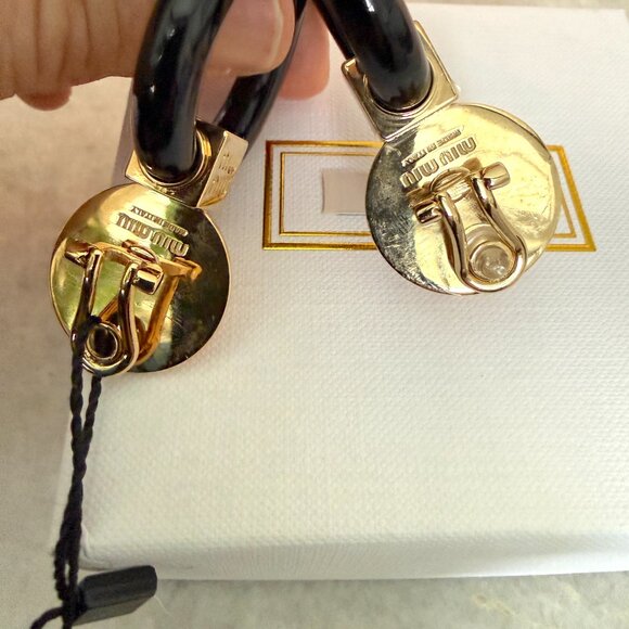 Miu Miu SIO079 Plex Circle Cry Gold & Black Circle Crystal Acetate Drop Earrings - Picture 5 of 11